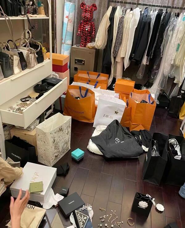 宁津县回收顶奢鞋服